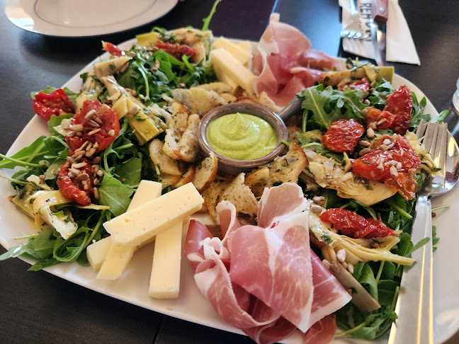 Rehtori Pizzeria & Cafe