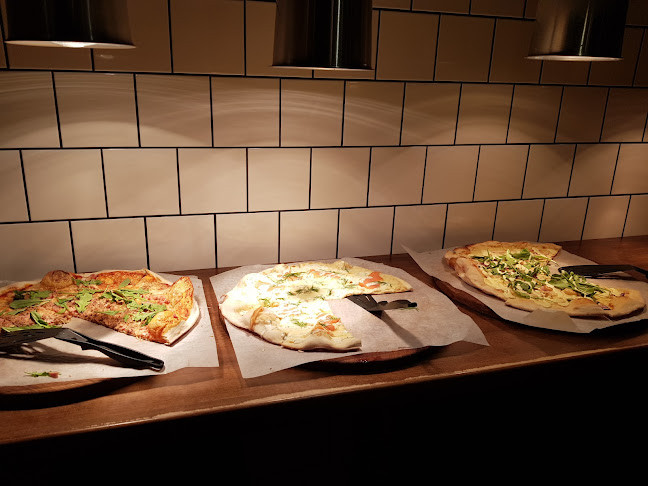 Mr. Bank Pizzas & Drinks - Ravintola-ala