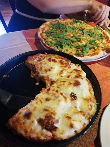 Ravintola Mamma Leone - Ravintola-ala