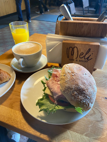 Meli Cafe & Bakery - Ravintola-ala