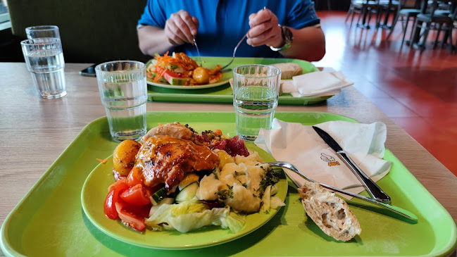 Opinii despre ABC Lohja Hesburger în Lohja - Ravintola-ala