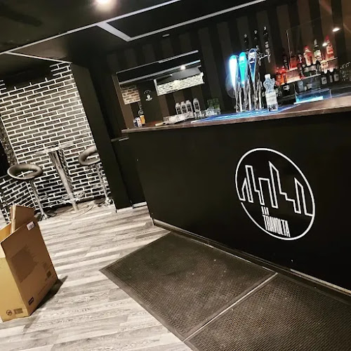 Bar Travolta - Ravintola-ala