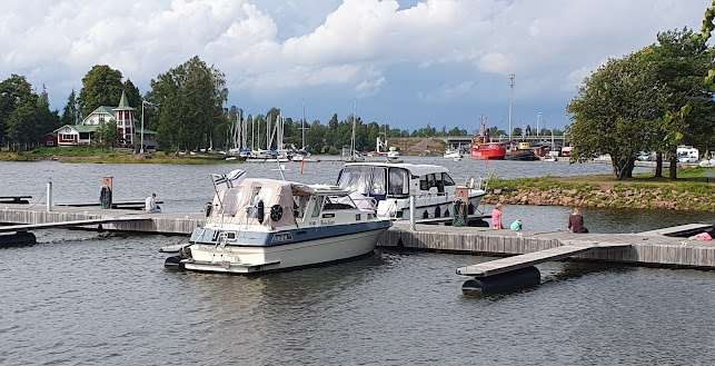 Tullimakasiininranta 21, 49400 Hamina