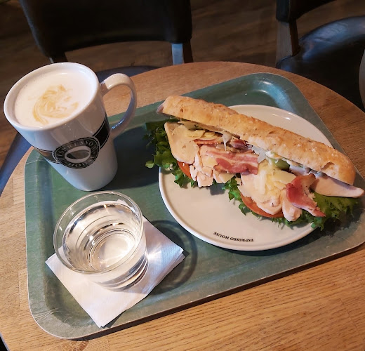 Comentarii opinii despre Espresso House Malmin Nova