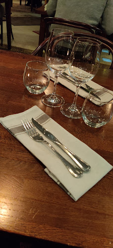 Gustavo - Ravintola-ala