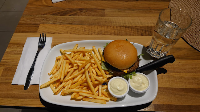 Opinii despre Jussin Baari în Somero - Ravintola-ala