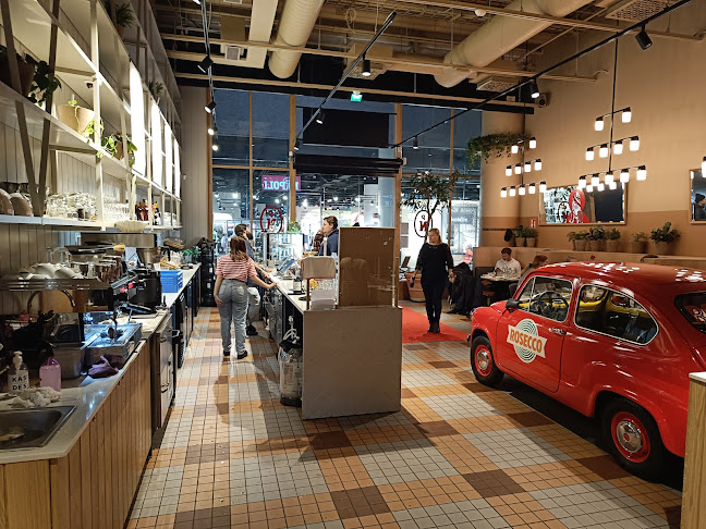 Comentarii opinii despre Pikku Napoli Tripla