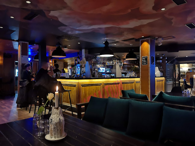 Revolution - Jyväskylä