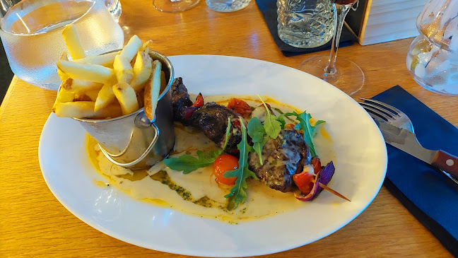 Comentarii opinii despre Roja