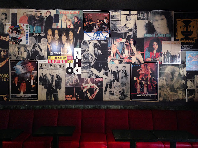 Comentarii opinii despre On the Rocks