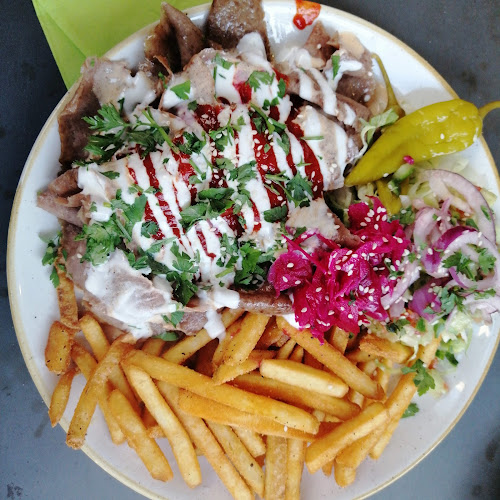 Opinii despre Turo's Heavy Kebab Keskusta în Pori - Ravintola-ala