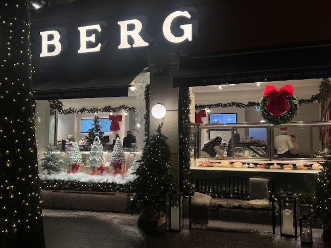 Comments and reviews of Ekberg 1852