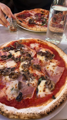 Pizzeria Via Tribunali