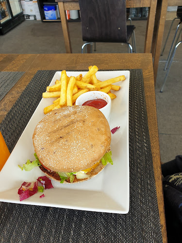 Opinii despre Opera Grill & Bar în Savonlinna - Ravintola-ala