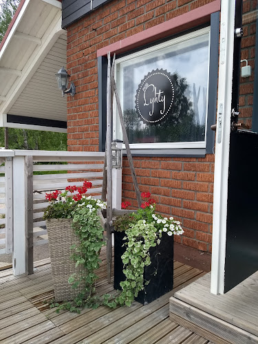 Opinii despre Pub Lyhty în Pyhäjärvi - Ravintola-ala