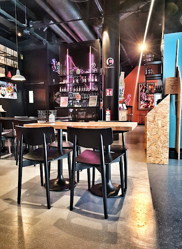 Comentarii opinii despre Naughty Brgr Sello