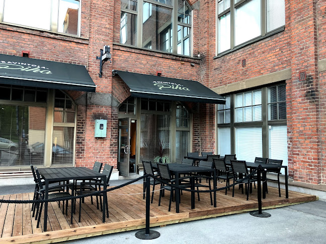 Pyhäjärvenkatu 5B Käynti Eteläpuiston puolelta, piipun juurella, 33200 Tampere