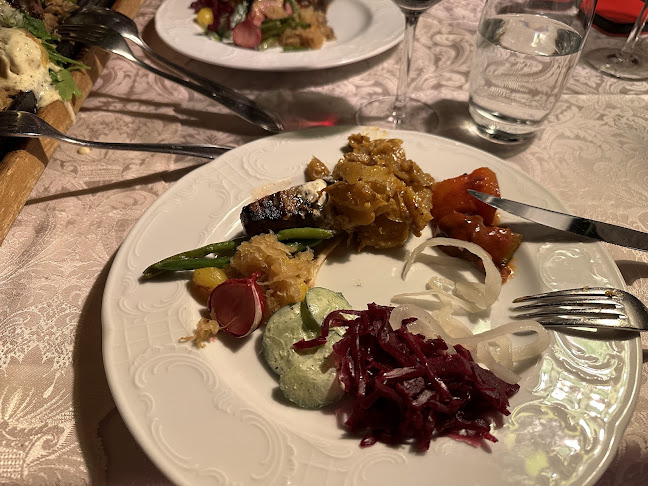 Neitsytpolku 12, 00140 Helsinki