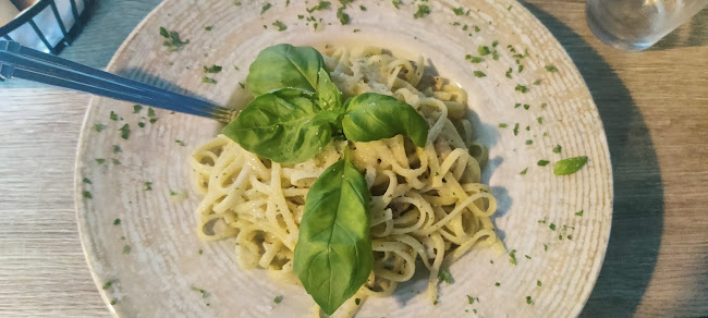 Opinii despre La Bella Trattoria în Helsinki - Ravintola-ala