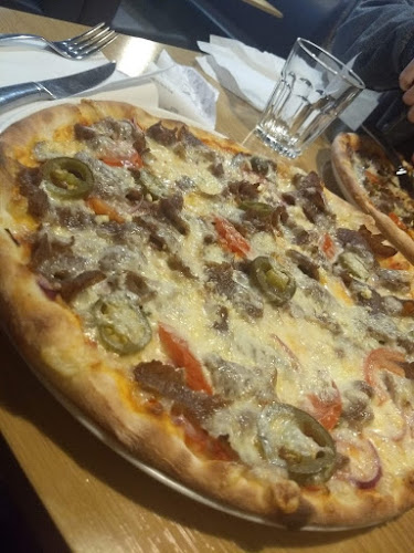 Heiman's Pizza & Kebab - Ravintola-ala