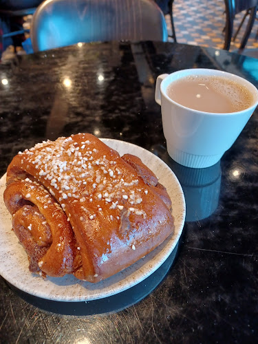 Opinii despre Fazer Café Kamppi în Helsinki - Ravintola-ala