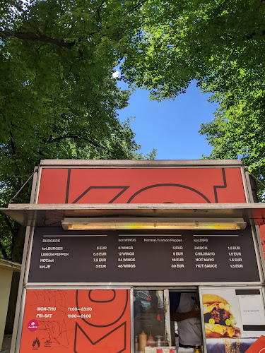 Opinii despre KotKot Helsinki Kallio în Helsinki - Ravintola-ala