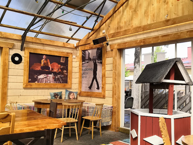 Comentarii opinii despre Bönde