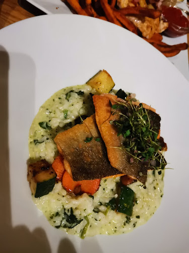 Umpitunneli - Ravintola-ala