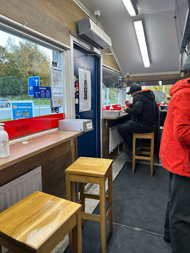 Comentarii opinii despre Bembölen Burger Grill