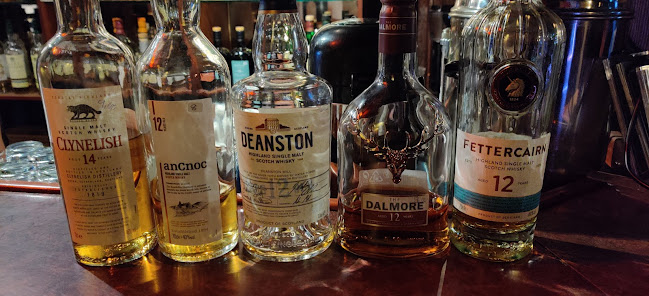 Comentarii opinii despre Whisky Bar