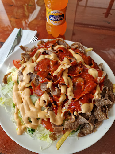 Opinii despre Papachi Kebab Pizzeria în Valkeakoski - Ravintola-ala