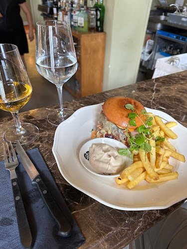 Comentarii opinii despre Ravintola Locale