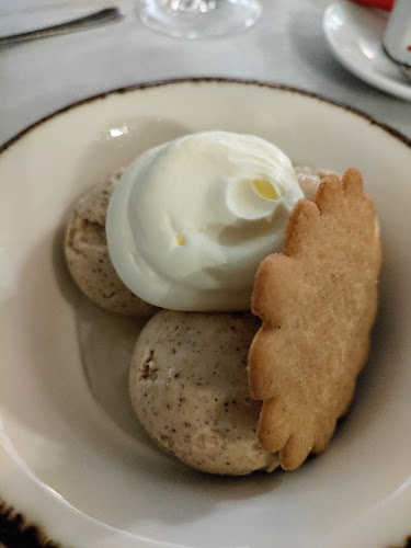 Comentarii opinii despre Ravintola Piparkakkutalo