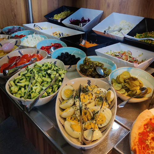 Opinii despre Oppo kebab pizzeria lounas în Ähtäri - Ravintola-ala