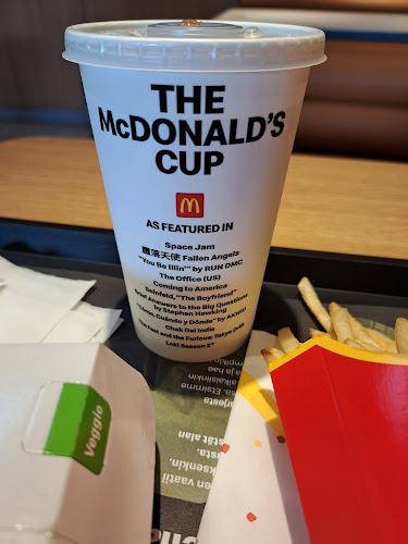 McDonald's Helsinki Töölö - Ravintola-ala