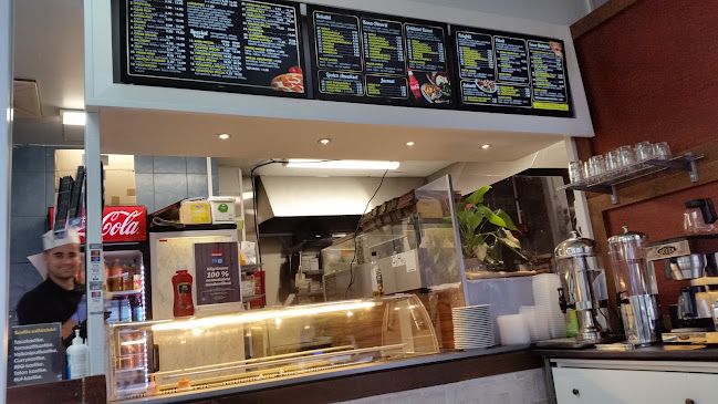 Opinii despre Kuokkalan Kebab Pizzeria în Jyväskylä - Ravintola-ala