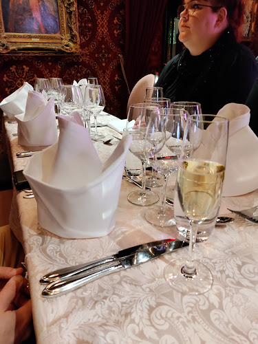 Neitsytpolku 12, 00140 Helsinki