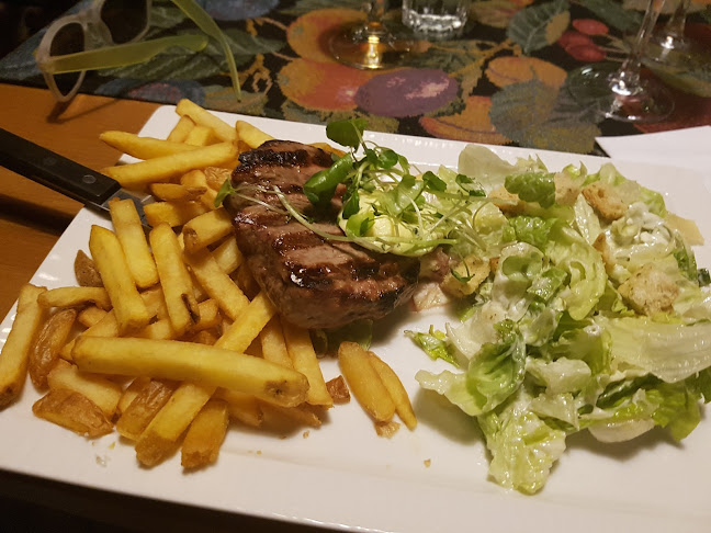 Weeruska Phone number