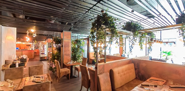 Lönkka Bull & Bottle - Ravintola-ala