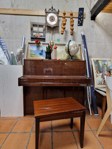 Järvenpään seurakunnan kirpputori - Kirppu - Järvenpää