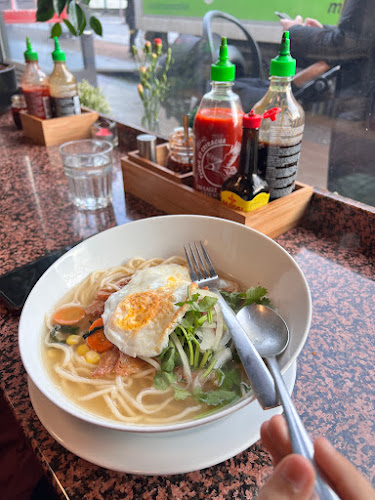 Comentarii opinii despre VG Wok Hämeenkatu