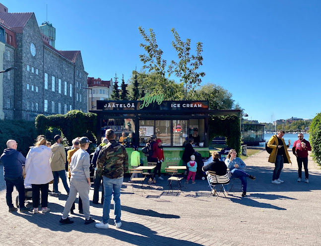 Comentarii opinii despre JYMY jäätelökioski, Helsinki Tokoinranta