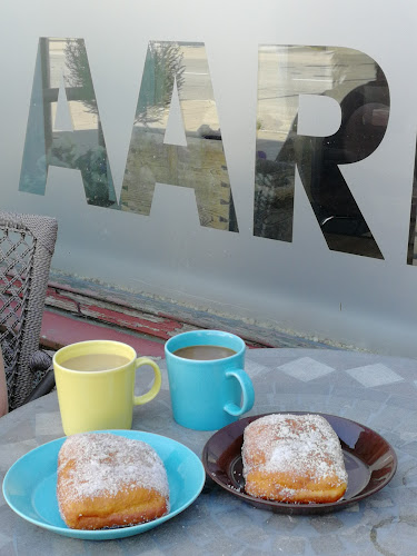 Comentarii opinii despre Aarla