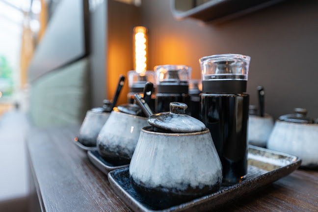 Golden Flower restaurant & lounge bar - Oulu