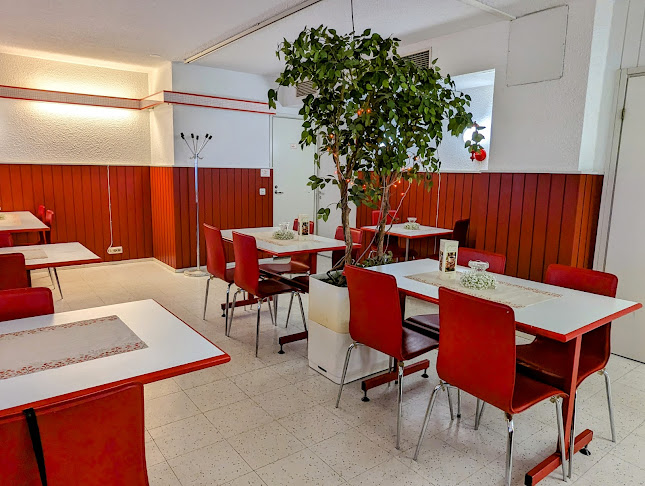 Opinii despre Hakasen Leipomo - Kahvilamyymälä în Tampere - Ravintola-ala