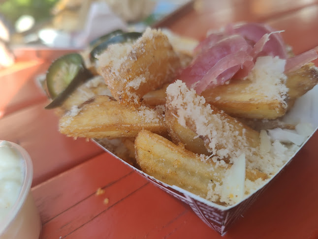 Bursalad - Ravintola-ala