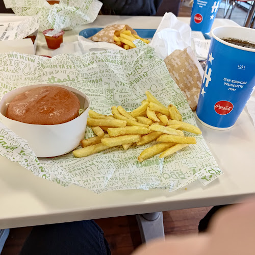 Opinii despre Hesburger Salo Plaza în Salo - Ravintola-ala
