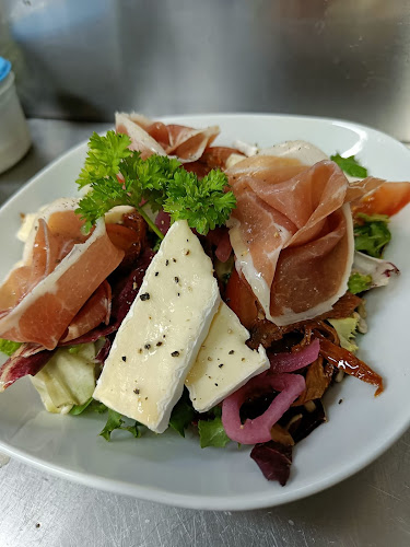 Comentarii opinii despre Bistro & Café Veera