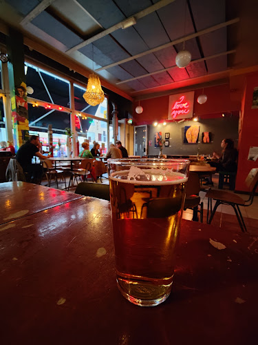 Opinii despre Vakiopaine în Jyväskylä - Ravintola-ala