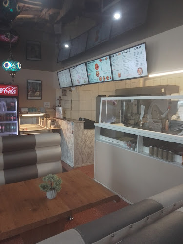 Opinii despre Sumerin Kebab Pizzeria în Tampere - Ravintola-ala